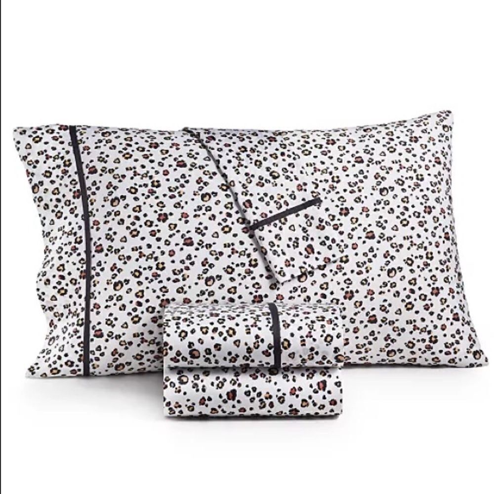 Whim by Martha Stewart Collection Set of
Leopard Print‎ Standard Pillowcases